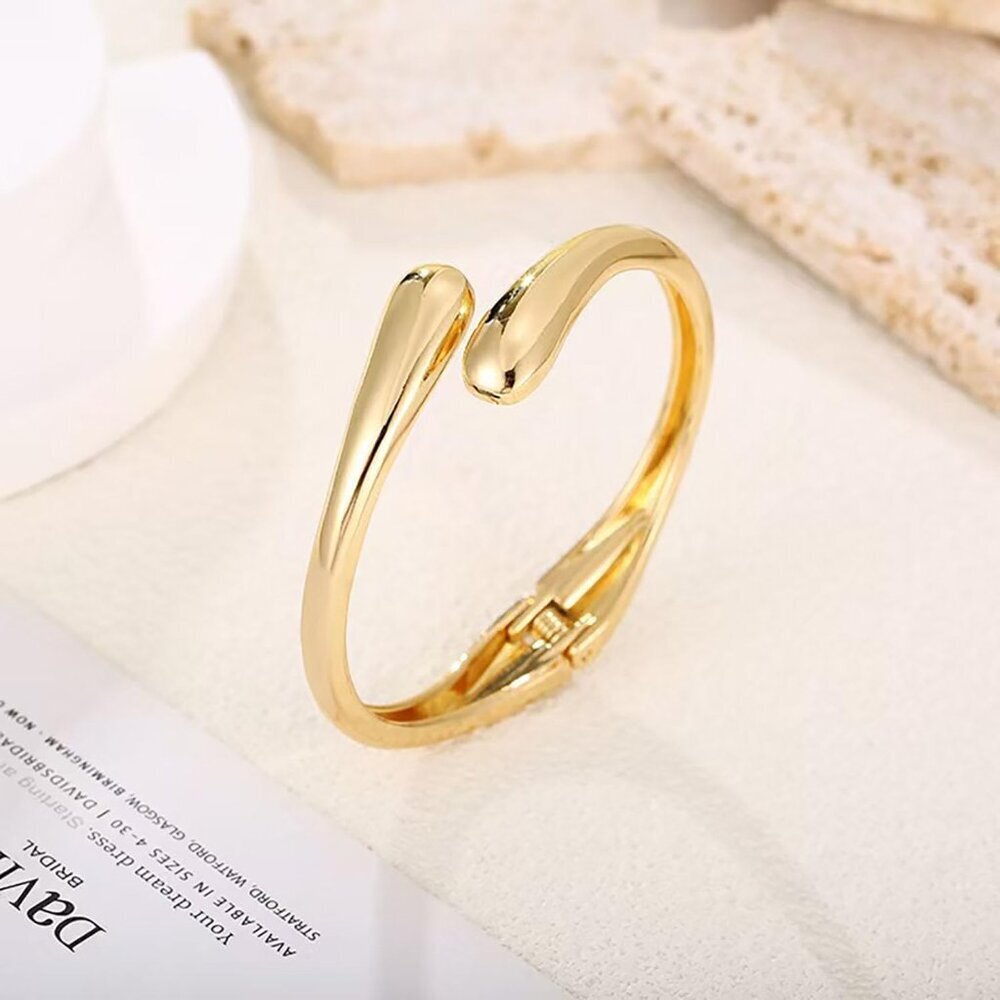 Gold 2 Pc Bangle Bracelets for Women and Teens Adjustable Chunky Twist Cuff - Picture 7 of 7
